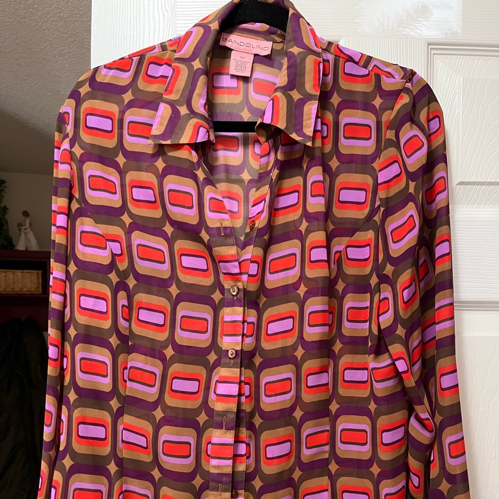 Bright colorful blouse. *Brown sweater in last photo sold separately.